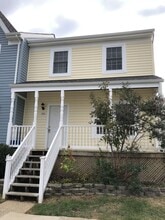 Building Photo - 200 Surry Ln