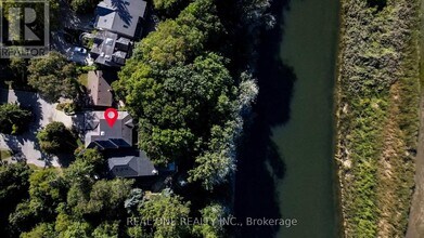 Building Photo - 38 Stonegate Rd