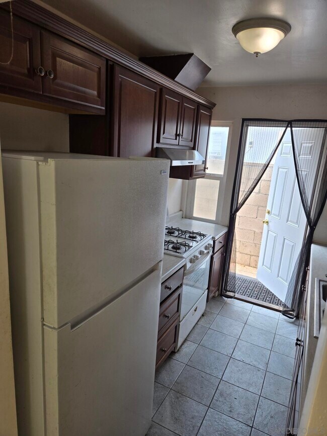 Foto del edificio - 727 48th St