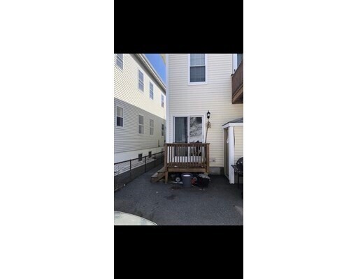 Foto del edificio - 36 Elmwood St