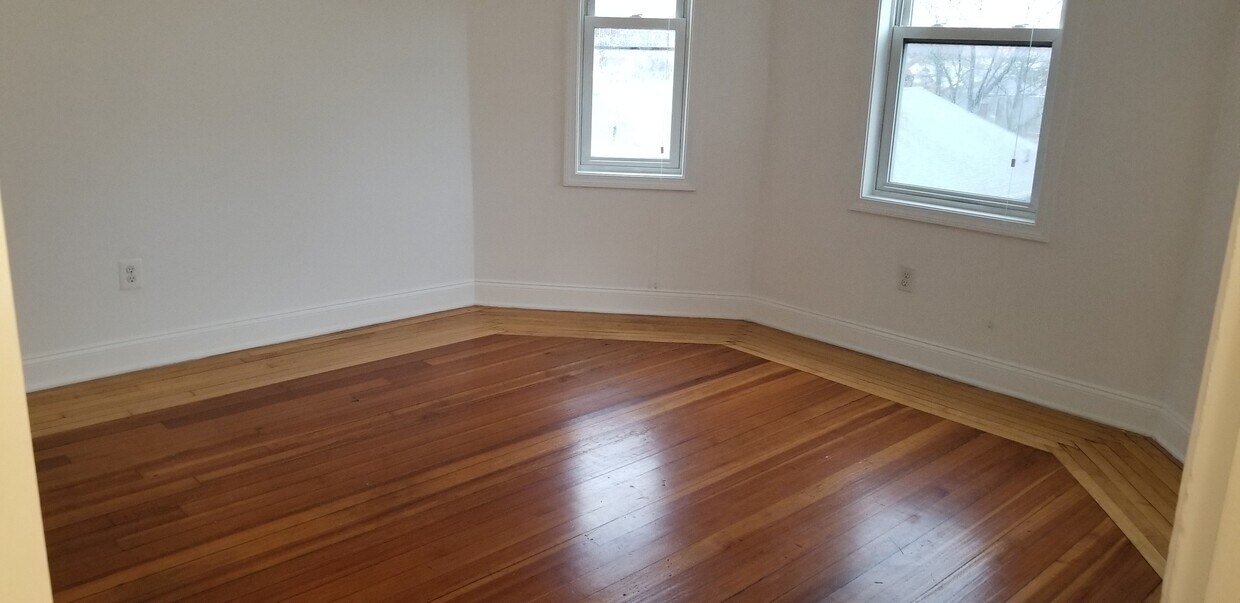 Bedroom - 227 Washington Ave