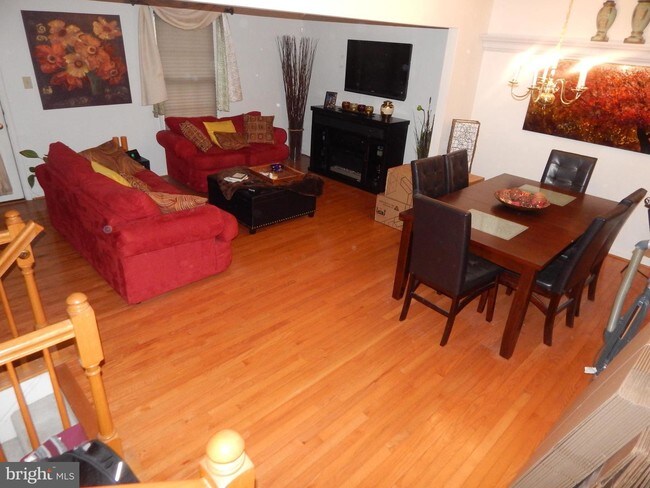 Building Photo - 8553 Paragon Ct