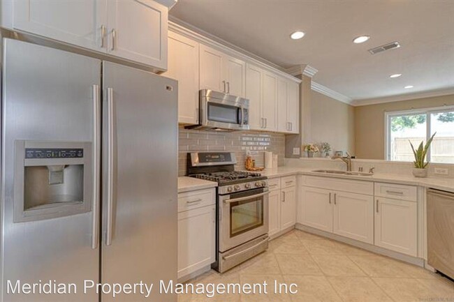 Foto del edificio - 3 br, 2.5 bath House - 10950 Ivy Hill Dr #3