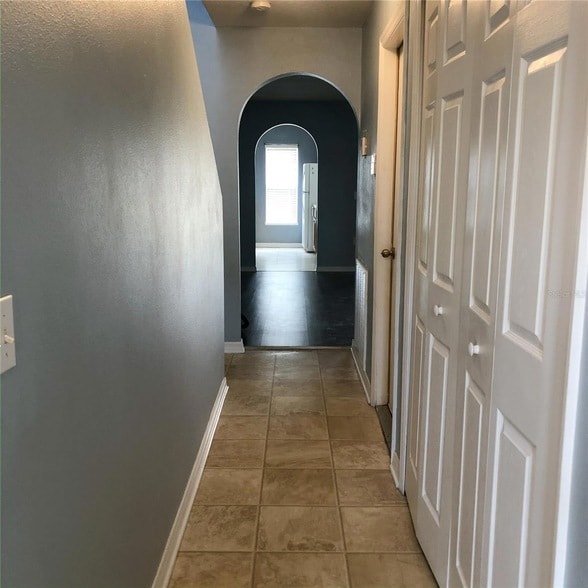 Building Photo - 9871 Ashburn Lake Dr