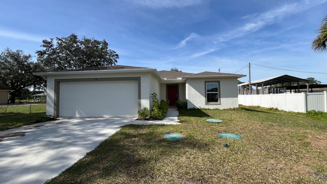 Primary Photo - BEAUTIFUL 3BD/2BA Home in Palm Bay!!