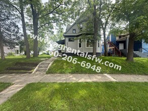 Building Photo - 2919 S Harrison St