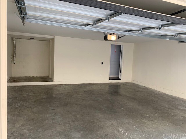 Building Photo - 5728 Temple City Blvd