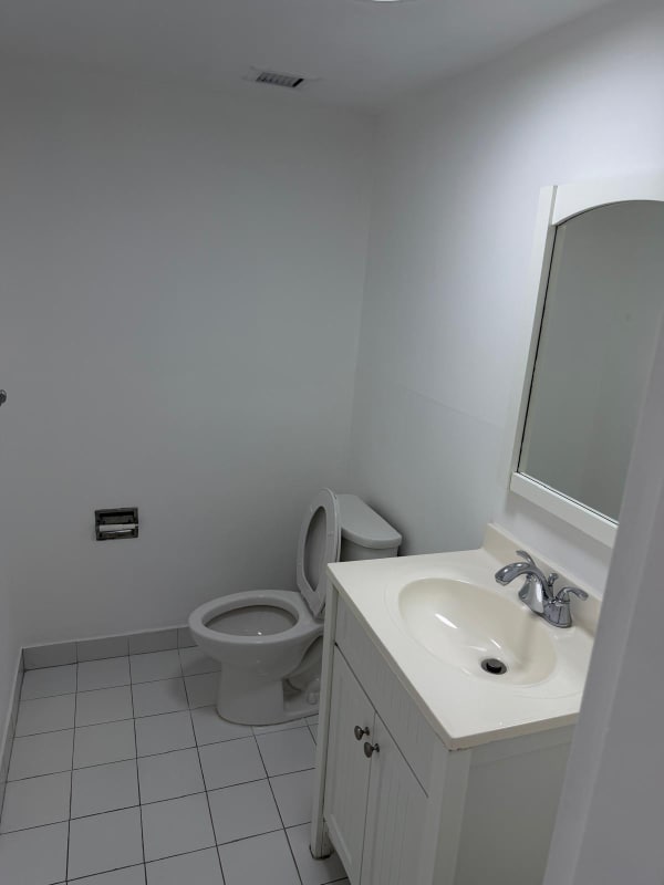 Photo - 13499 Biscayne Blvd Apartment