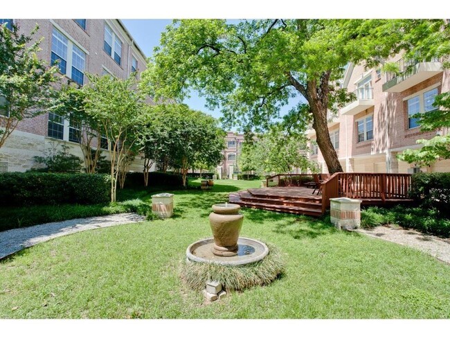 Foto del edificio - 2305 Worthington St