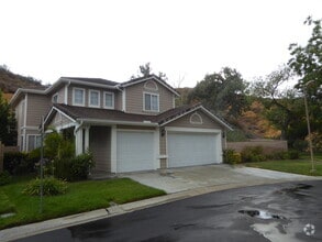 Building Photo - 20039 Tanager Ct