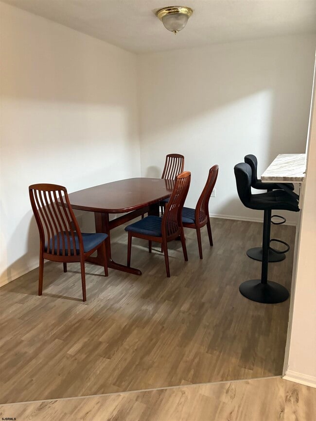 Building Photo - 113 Federal Ct