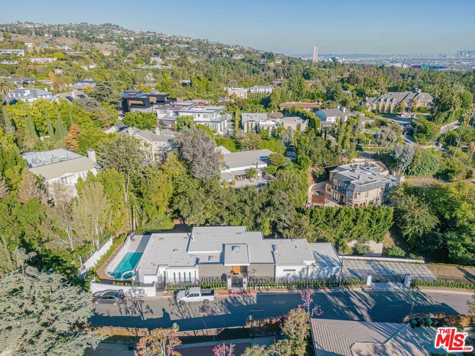 Foto principal - 1124 Summit Dr