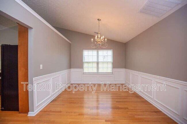 Foto del edificio - 6 Woodmere Ct