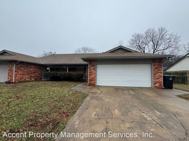 Building Photo - 3 br, 2 bath House - 7411 South Elm Avenue