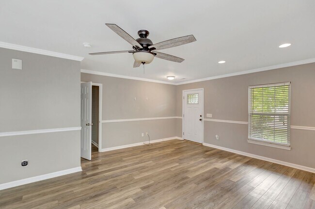 Foto del edificio - Spacious Cane Bay Home with Pond Views!