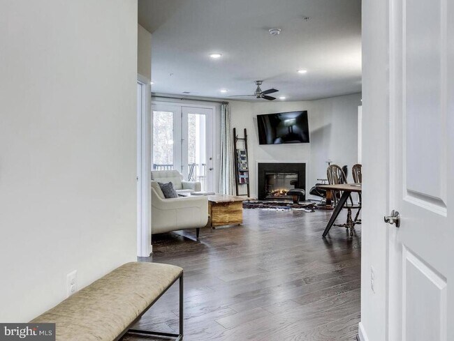 Foto del edificio - 43095 Wynridge Dr