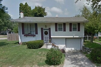 Building Photo - 2322 Aspen Ct