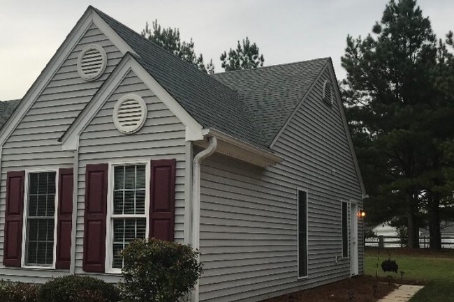 Foto del edificio - 1553 Cedar Rock Church Rd