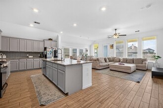 Building Photo - 4441 Jessamine Creek Trl