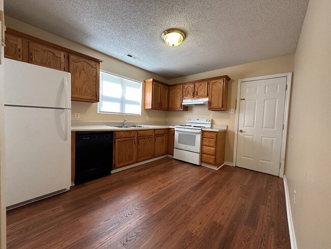 Foto del edificio - 502 Thyme Ct