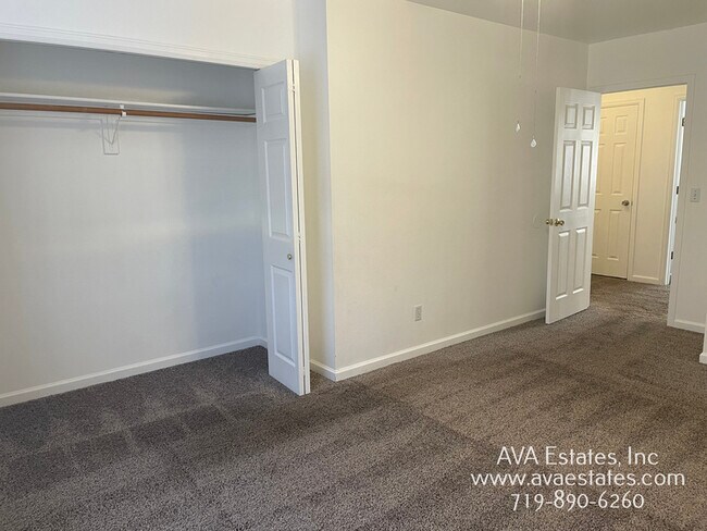 Building Photo - 1815 Montezuma Rd