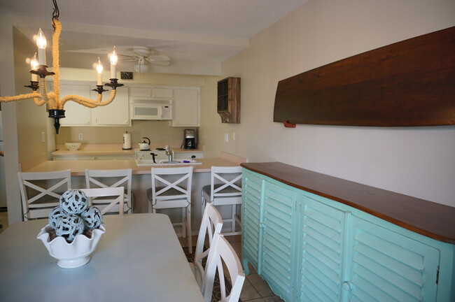 Building Photo - Furnished 3Bd/2Ba Channel Walk Townhome in...