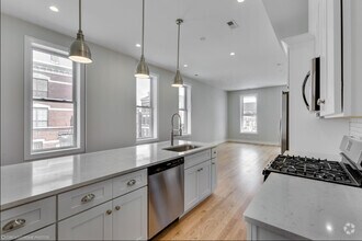 Building Photo - 1800 S Throop St