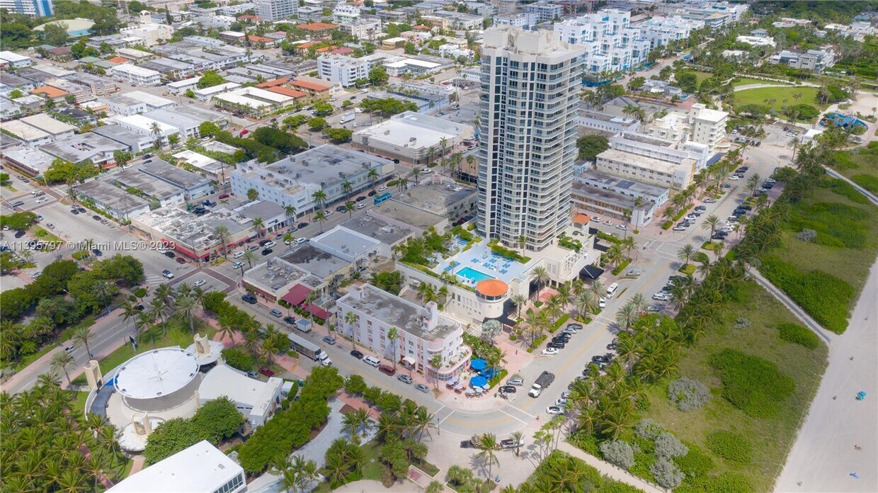 Primary Photo - 7300 Ocean Terrace