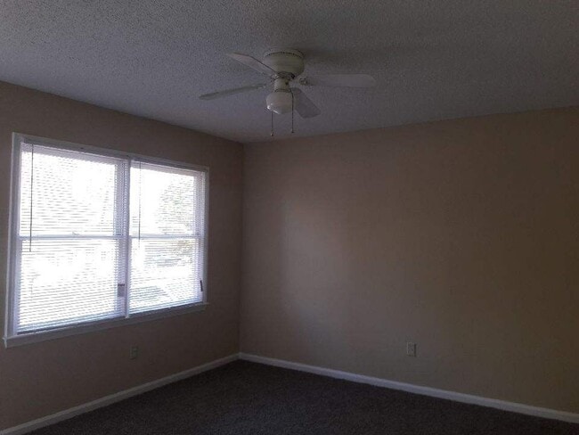 Foto del edificio - 2818 Craig Point Rd
