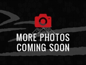 Building Photo - 1241 N 48th St