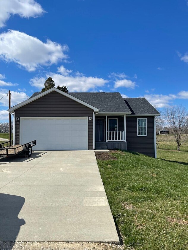 134 Powell Ln, Brandenburg, KY 40108 House Rental in Brandenburg, KY