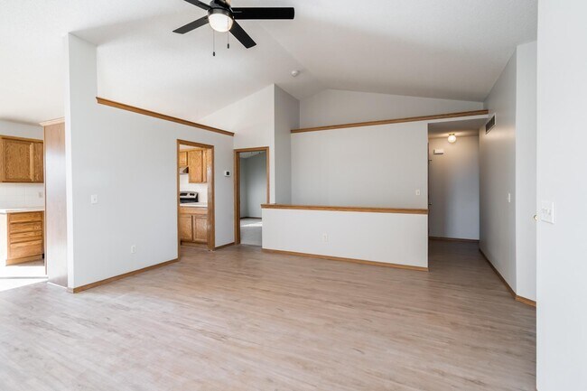 Living Room to Kitchen, Bedroom - 6317 Quail Ridge St