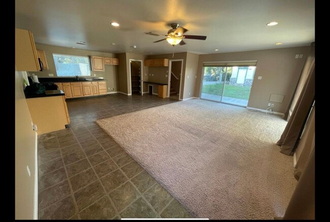 Building Photo - 5124 Glen Albyn Ln
