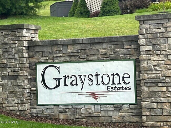 Building Photo - 123 Greystone Dr