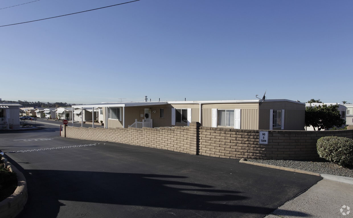 Building Photo - Granada Mobile Estates