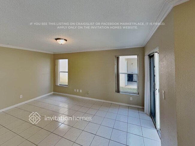 Foto del edificio - 18057 SW 12th Ct