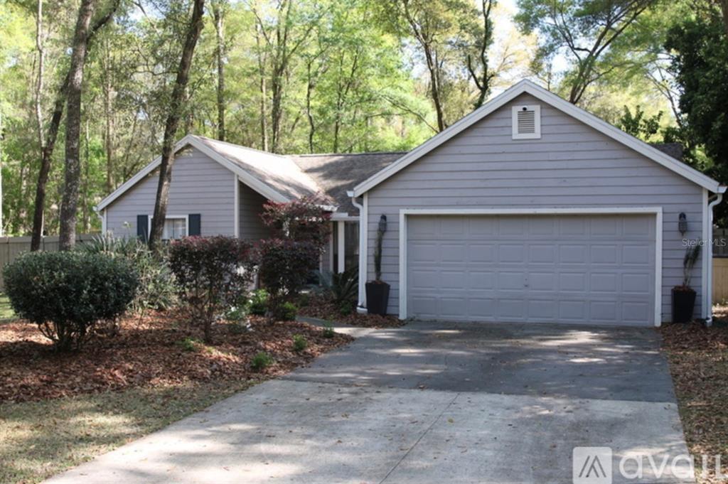 Foto principal - 9947 SW 54th Ln