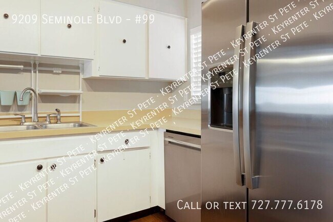 Foto del edificio - 9209 Seminole Blvd