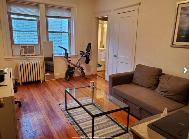 Building Photo - 120 Brainerd Rd