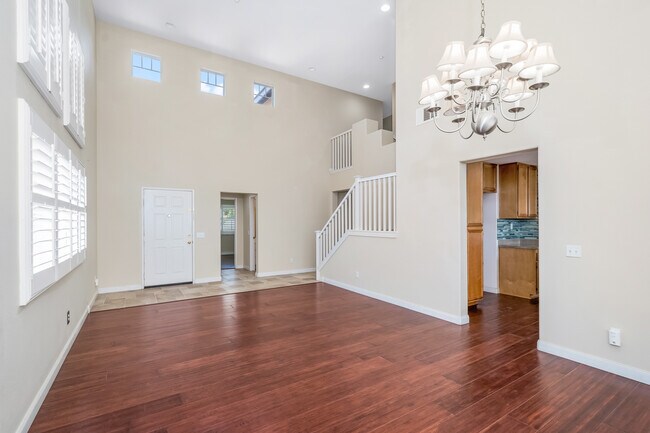 Foto del edificio - 29557 Crest View Ln