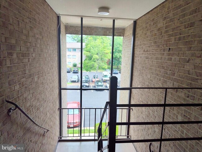Building Photo - 7975 Audubon Ave