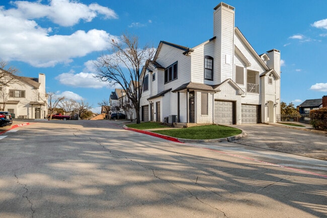 Building Photo - Devi Valley Ranch