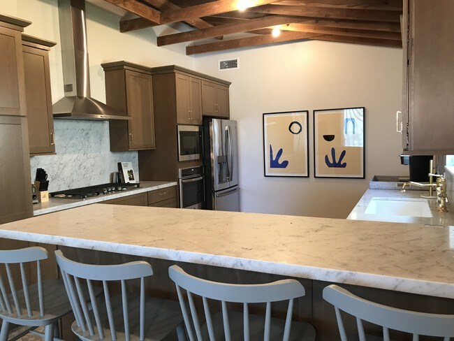 Large kitchen - 21555 Pacific Coast Hwy