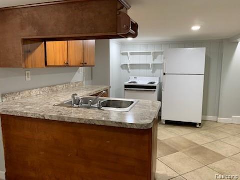 Foto del edificio - 832 Farnsworth Rd