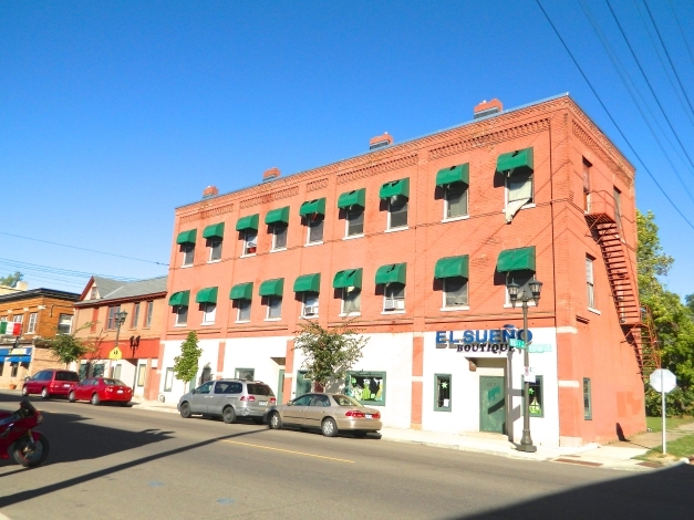 Foto del edificio - 872-882 Payne Ave