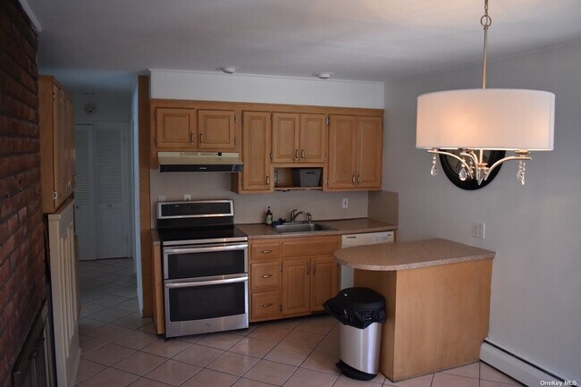 Foto del edificio - 45 Wildwood Ln
