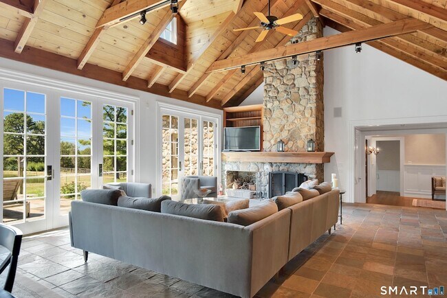 Foto del edificio - 55 Bishop Ln