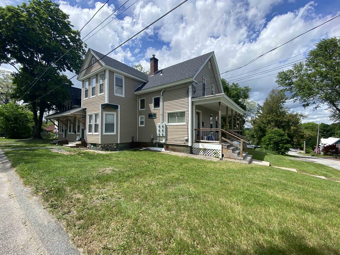 Primary Photo - 21 Highland Ave