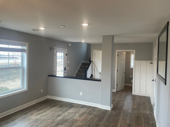 Building Photo - 14330 Arctic Cir