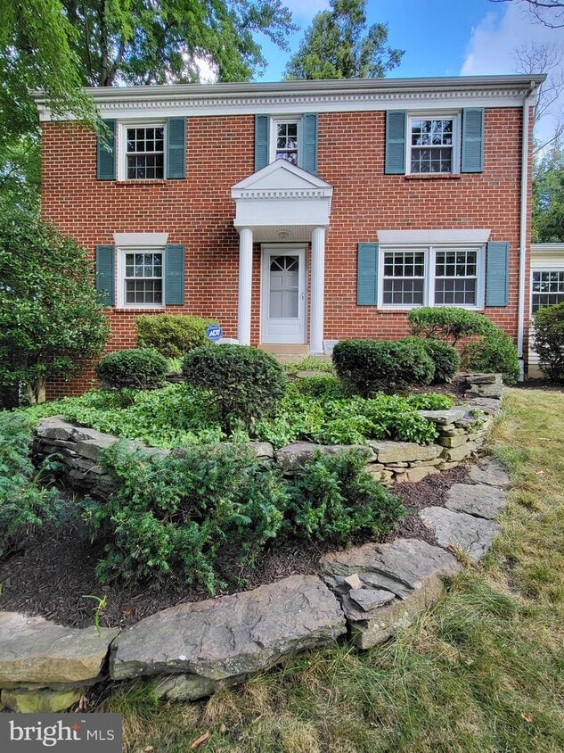 2245 Senseney Ln, Falls Church, VA 22043 House Rental in Falls Church